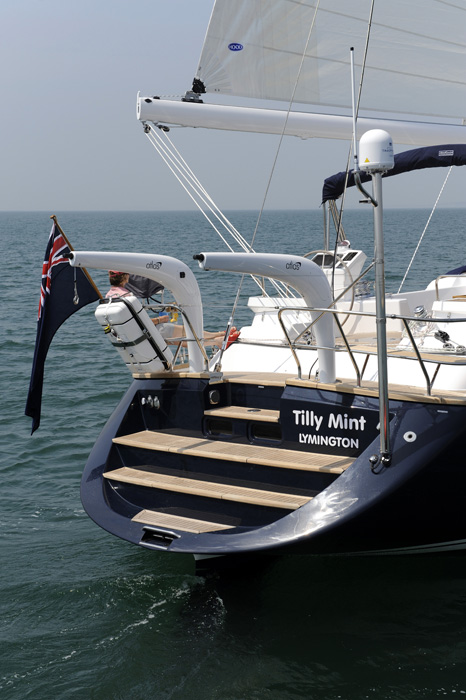 Discovery 67, Boat Test YW November 09