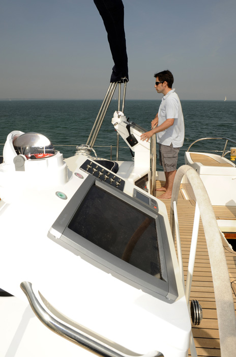 Discovery 67, Boat Test YW November 09