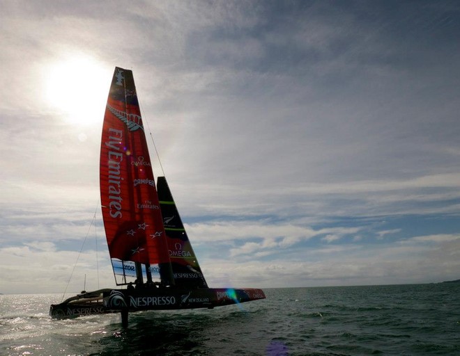 ETNZ AC72 reaches 40 knots